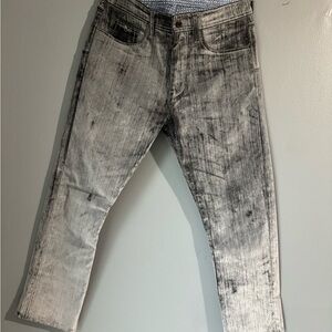 Robert Graham Grey and White Distressed Jeans